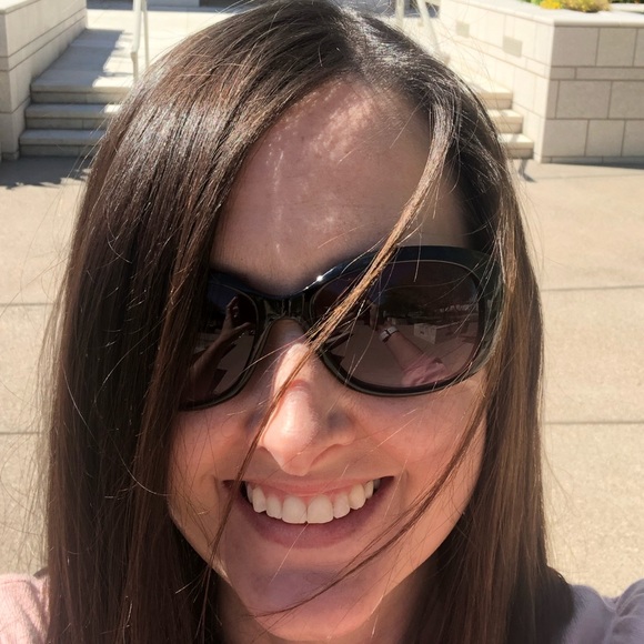 Meet your Posher, Kelly - Picture 1 of 1